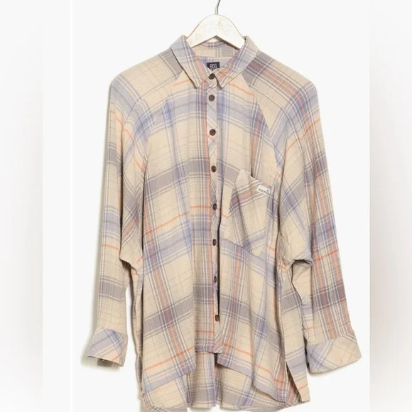 BDG Urban Outfitters Plaid Flannel - Picture 2 of 5